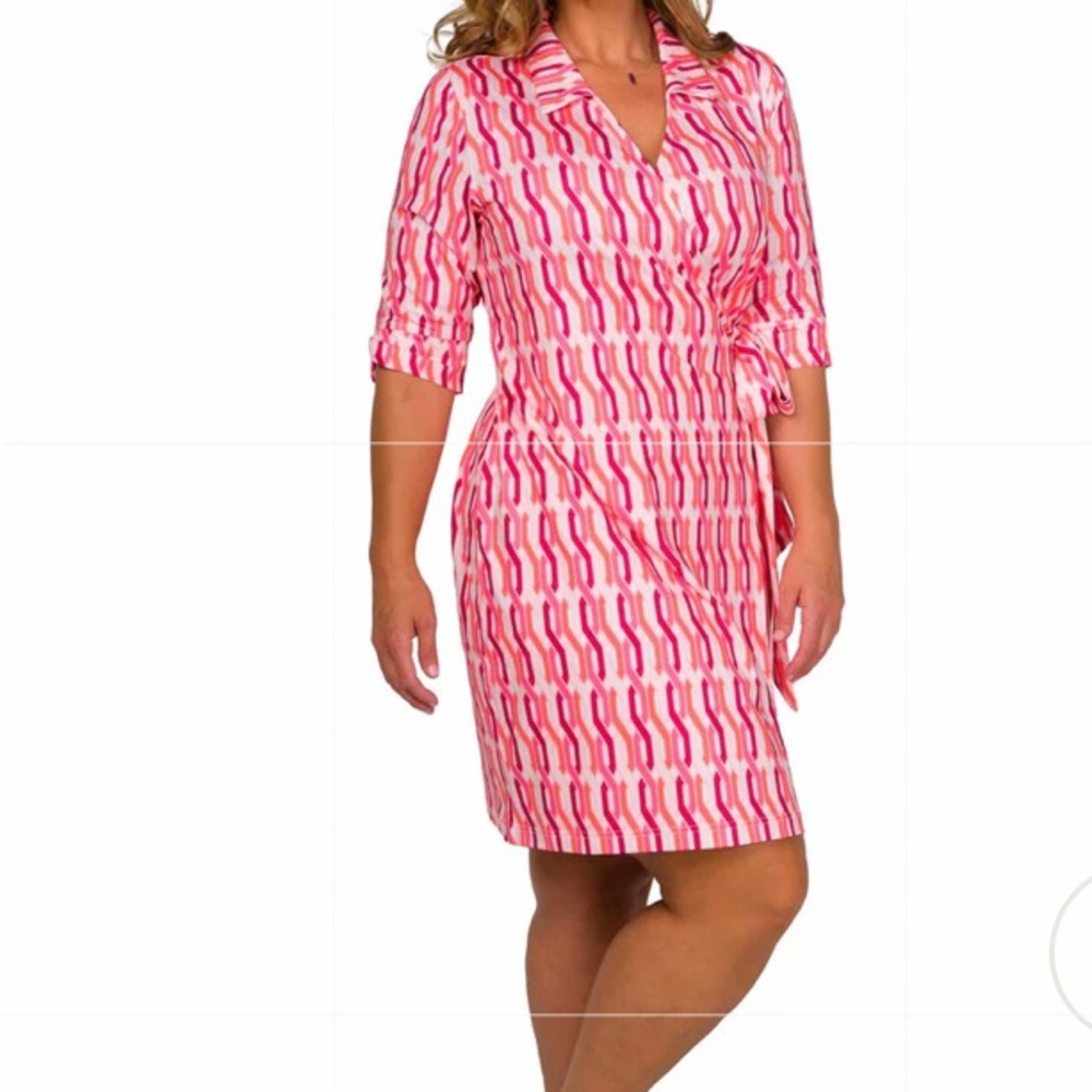 New With Tags JoFit  half sleeve getaway dress size small